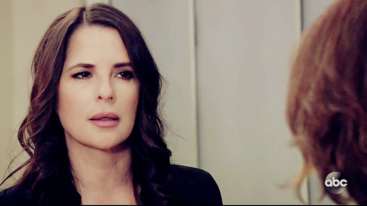 OnlyJutes's tweet photo. Sam: "So the tumor is affecting Franco is some way?"
#GH #Samiz https://t.co/2tGSiGs10f