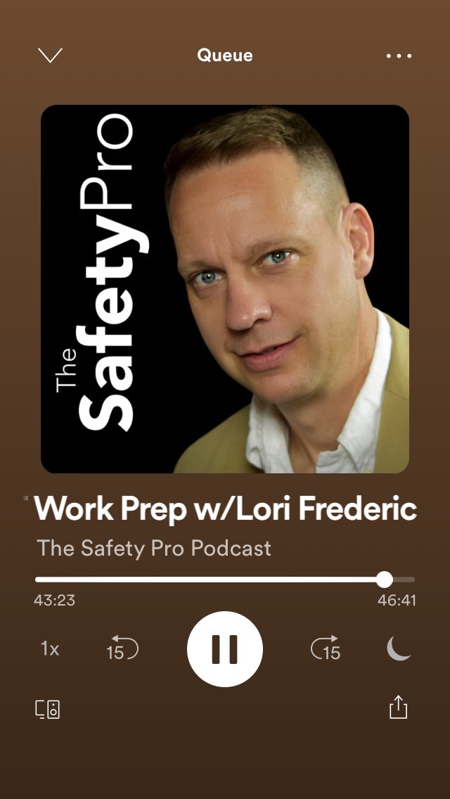 SafetyBran's tweet photo. Stretching is NOT work prep with @SafetyProPod @Balancebio @BlaineJHoffmann • this is my second time hearing Lori speak. Change your “flex &amp; stretch program” to one that uses mobility. Get moving with your work prep! https://t.co/PS6OPNkH8A