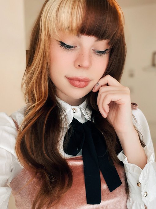 ✨ https://t.co/2Hf23q4BOQ