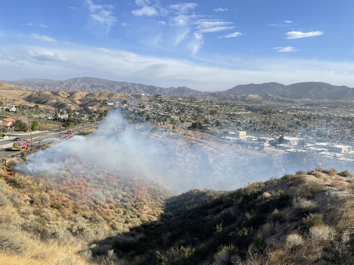 SCVSHERIFF's tweet photo. #WhitesFire https://t.co/B03OwDpO2B
