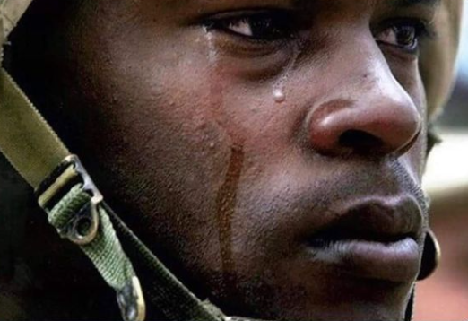 CauseWereGuys's tweet photo. When your on deployment and your wife spends $50 at CVS at 8am https://t.co/dOVvGxCOW2