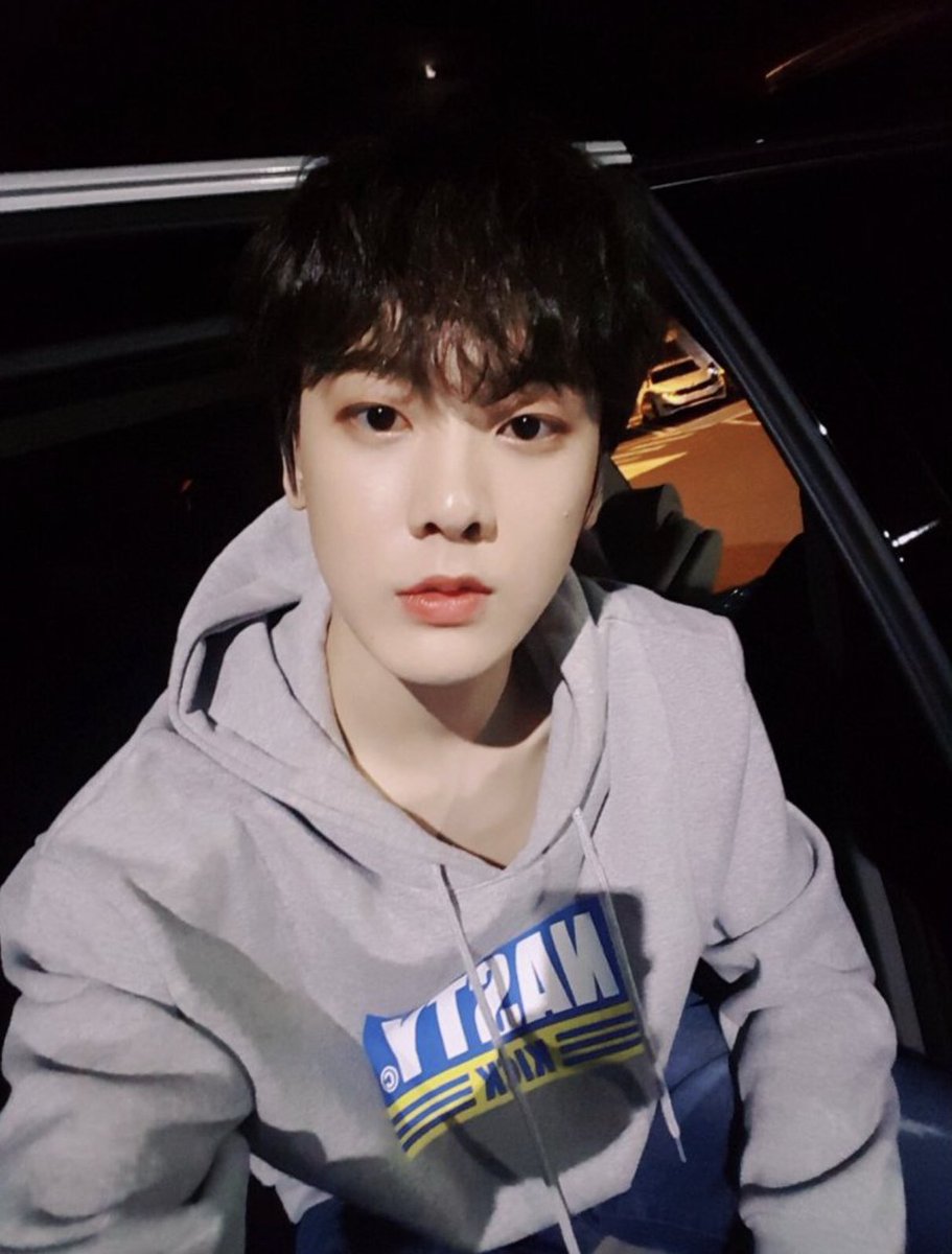 twtastar_'s tweet photo. ⠀ㅤ˛ 💿 # : 𝗽lᥲч あ — * lıst ❞ ! . ettıe ╱ 、12.1O ₊ 𝐀𝐒𝐓𝐀𝐑 : ゼ ' (𝐬) trᥱᥲm ** !! #FLRROAD + #SJPDEBUT 

Para terminar el día vengo a recomendarles canciones que se quedaron en mi cabeza esta semana. Primero tenemos a ¡Flower Road! realmente quede encantado 💕 https://t.co/jUd93mB8ZH