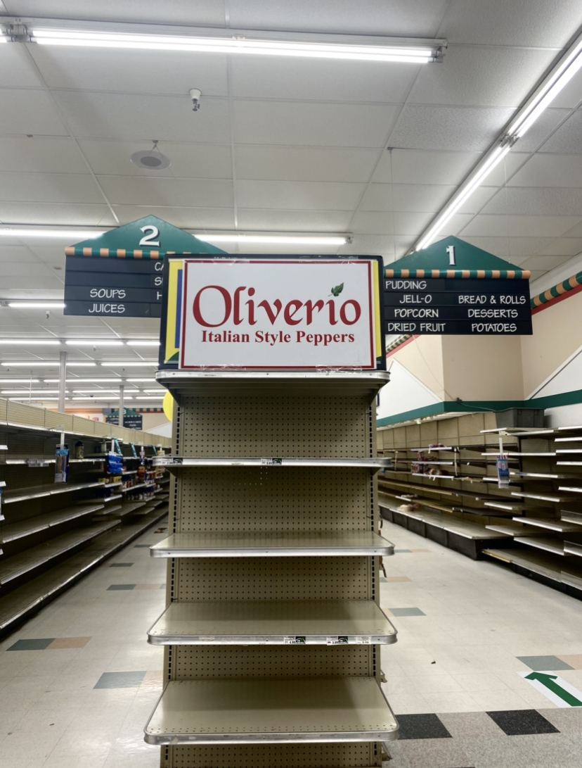 I was there a few days ago, too. Oliverio peppers were long gone, so...bummer. This Kroger was just about the only option for fresh food in the city proper. Two Italian markets and a produce market closed within the past two yrs. The new store is about a 10 minute drive away.