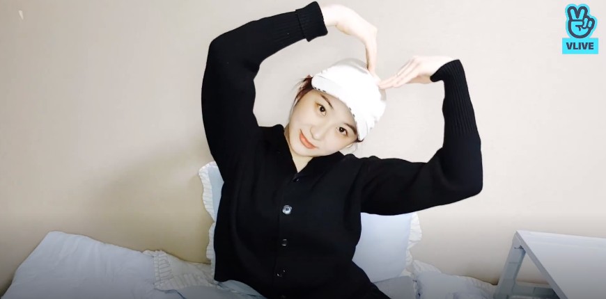 chaeyeonhourly's tweet photo. #이채연 https://t.co/uibck8H8i7