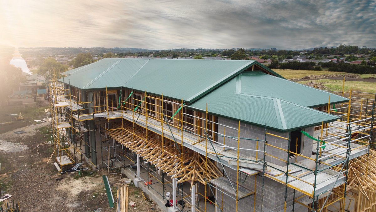 MocaConstruct's tweet photo. Progress shot of our Berwick project 🛠️ Easily one of our favourite sites we've worked on! 

#carpentry #carpentrywork #constructionsite #melbournecarpentry #melbourneconstruction #melbournecapenter  #droneoftheday #dronephotography #dji #djiaustralia https://t.co/O4nbwSL7KQ