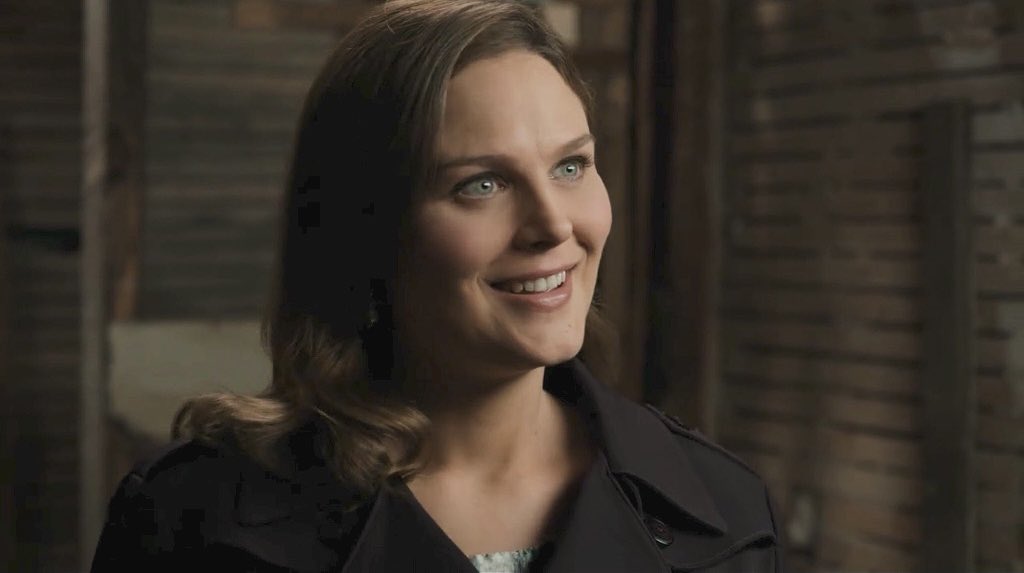 [booth & brennan smiling at each other] a very necessary thread