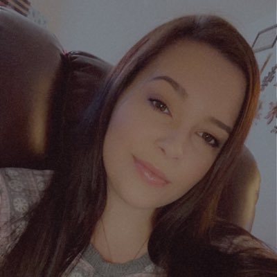 shelbbss28's tweet photo. #NewProfilePic https://t.co/7JHU05x6M1