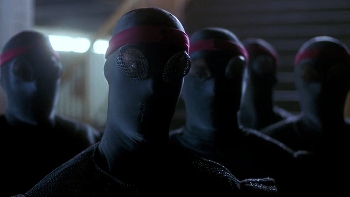 I was right! The Foot have appeared!! They are going to try to kidnap April and Raph will save them!