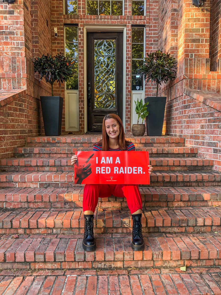 oliviagraceray1's tweet photo. Blessed to have been officially accepted into the four colleges I applied to! ❤️❤️ And even more excited to continue my education and photography career at @TexasTech 📸🔥 @GRHSfuture https://t.co/3ekolbY0Ol