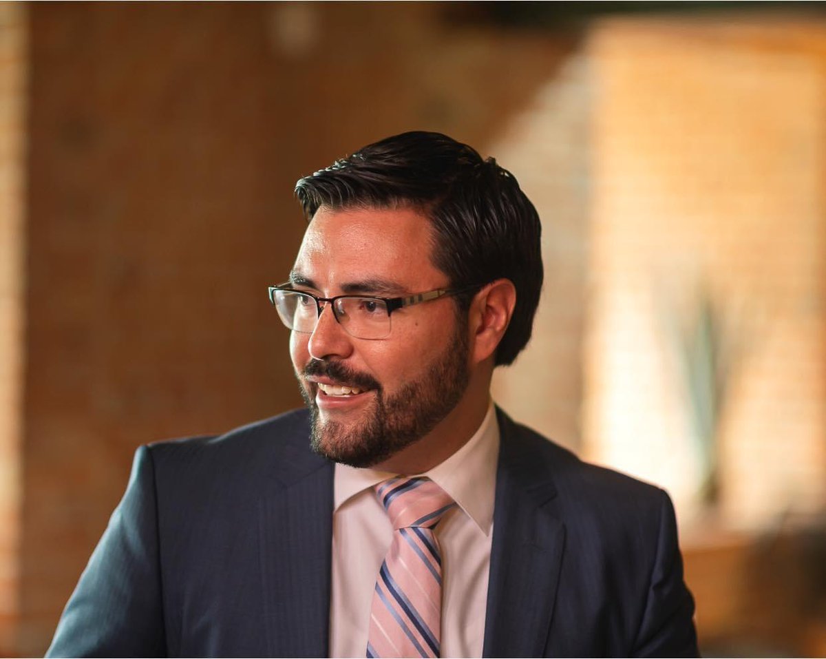 imef_gdl's tweet photo. Te presentaremos esta semana quienes estarán conformando nuestro Consejo Directivo Local este año. 

Mtro. Alberto Goyenche Sillas 
Presidente https://t.co/4tcOFdXL1q