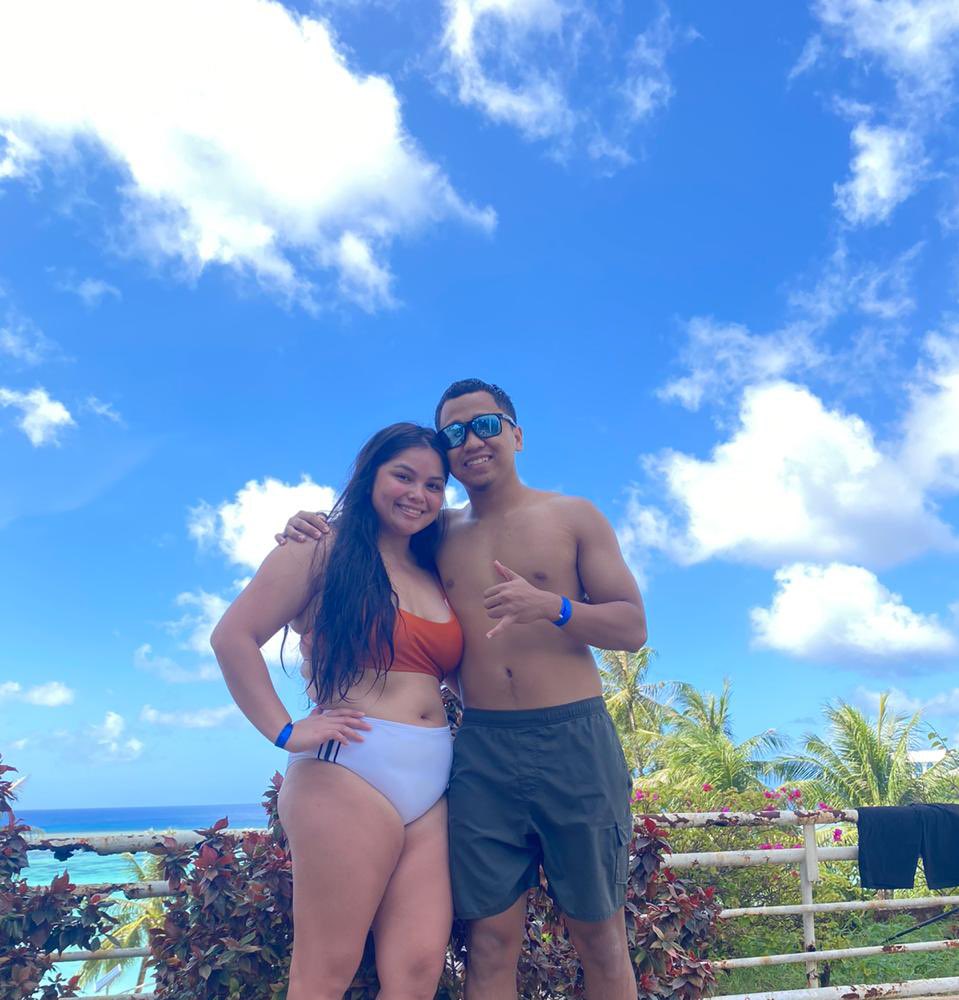GabbySB_'s tweet photo. Happy 21st birthday to my favorite person ever!! 🥂🍺🍺 https://t.co/DhRmoGgoaG