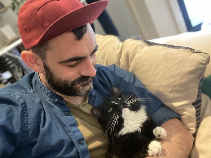 I just love her so much. 😻 https://t.co/gb9YFDeLoG<a href="/tag/ponyride"class="tags"><span>#ponyride</span></a>