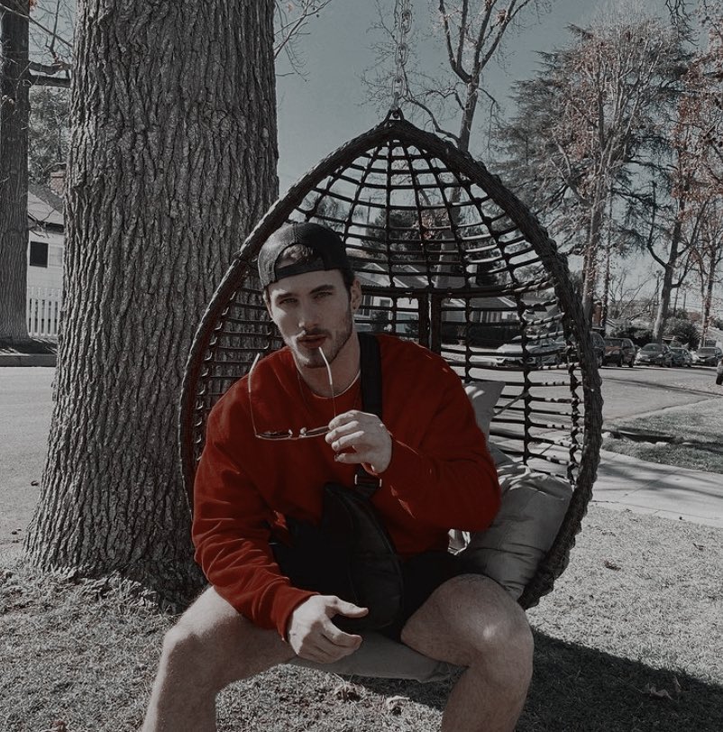 ┉━━┉ 𝑨𝒎 𝑰 𝒂 𝒄𝒖𝒕𝒆 𝑱𝒆𝒅𝒊 ?