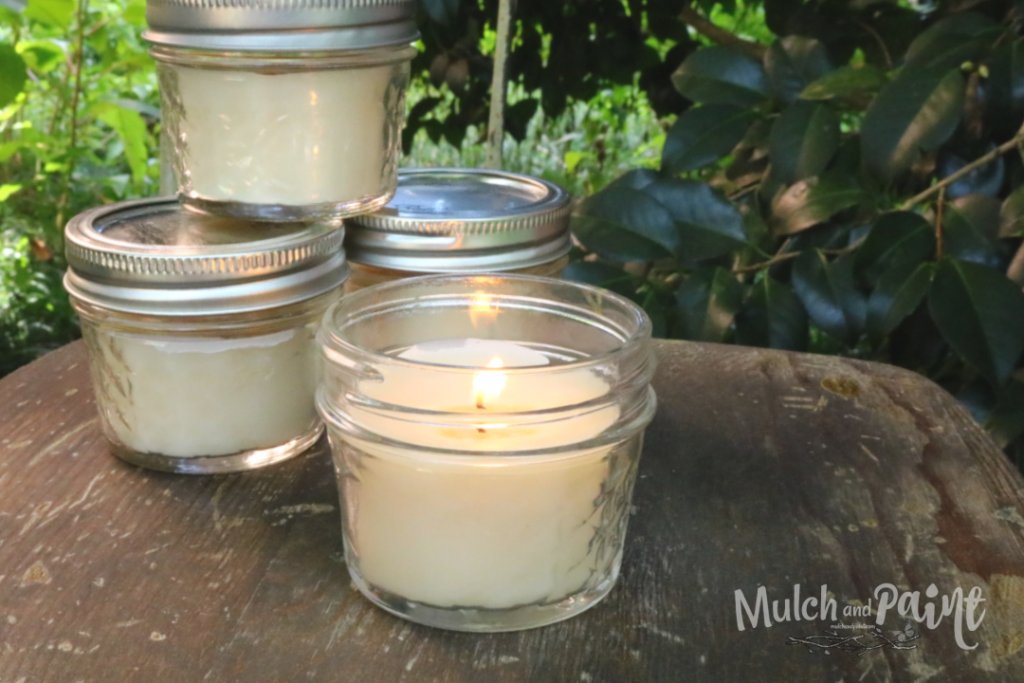 Have you ever made candles?  I love these Citronella Candles from @mulchandpaint one of our features from Waste not Wednesday.  
prettydiyhome.com/?p=28873&previ…