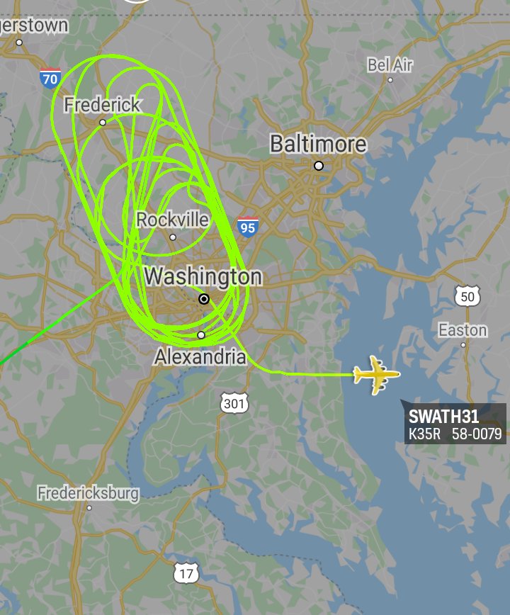 Oceanworldfree's tweet photo. 🇺🇲USAF

#WashingtonDC Boeing KC-135R Stratotanker (58-0079) #AE0383

#Iraq Boeing KC-135R Stratotanker (62-3575) #AE0366

#USCapitol https://t.co/1LnpwJB0Wp