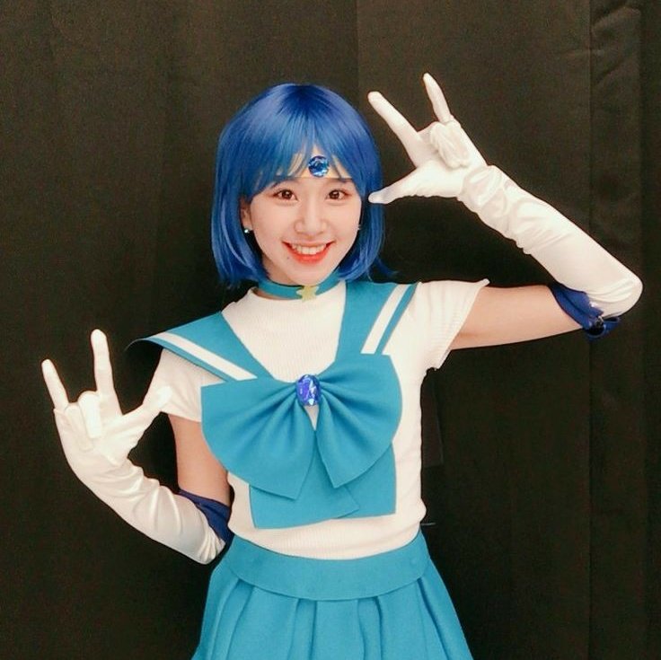 thinkingchae's tweet image. anime girl