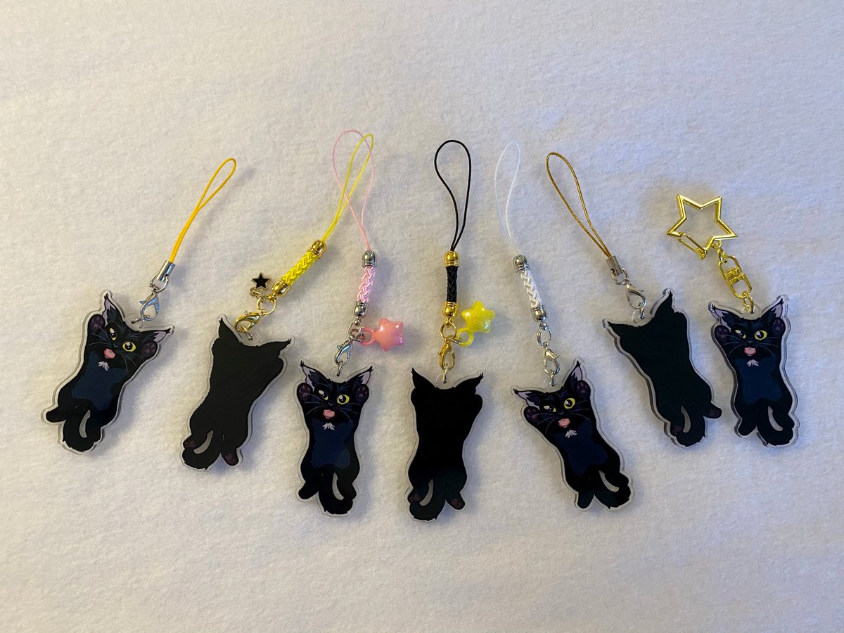 RocketCatRescue's tweet image. Flapjack charms have finally been restocked and now we have MOGWAI ONES TOO!!!! #carmerch #catrescue #voidcats