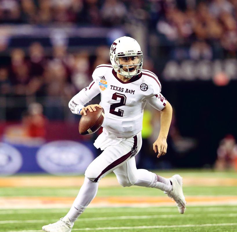 CadeKlubnikQB's tweet photo. WOW! All glory to God! Blessed to receive an offer from Texas A&amp;M Univeristy!!! Gig’em👍🏼 https://t.co/tgXUzUrBYB