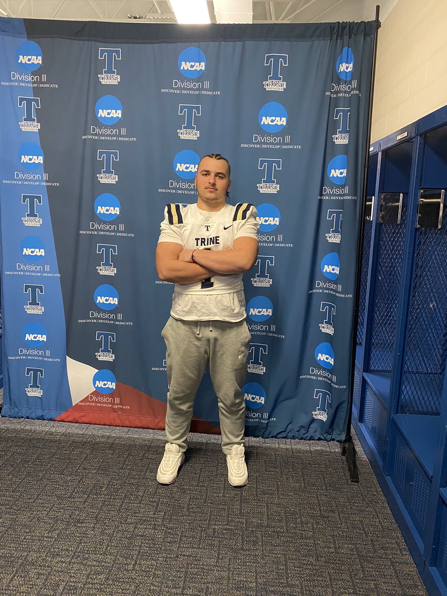 Enjoyed my visit at trine this weekend great school and even better coachs <a href="/CoachTMJames/">Taylor M. James</a> <a href="/CoachAbbs/">Troy Abbs</a>
