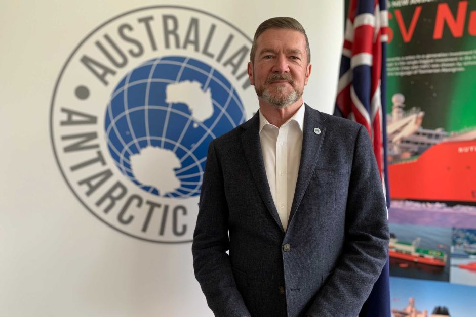 This morning @lisaharveysmith met with Kim Ellis, Director of <a href="/AusAntarctic/">antarctica.gov.au</a> to begin a dialogue on creating new pathways for a diverse cohort of young Australians to enter exciting and rewarding careers in Antarctic science and engineering.