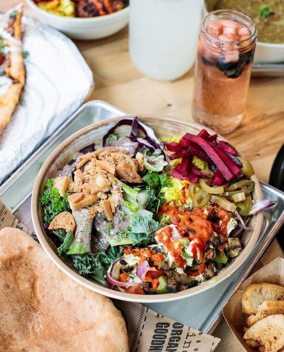 VitoJerome's tweet photo. How about @2941Street_Food? 

https://t.co/80qAzWtTTo

#EatFast #EatFresh #EatLocal https://t.co/ruSxsO4QzO