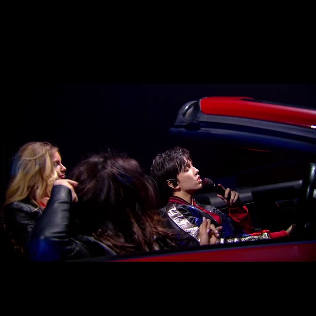 MLuz86008558's tweet photo. @MTV @KevanKenney REQUEST @dimash_official @MTV #FridayLivestream https://t.co/W8vJC2tNhj