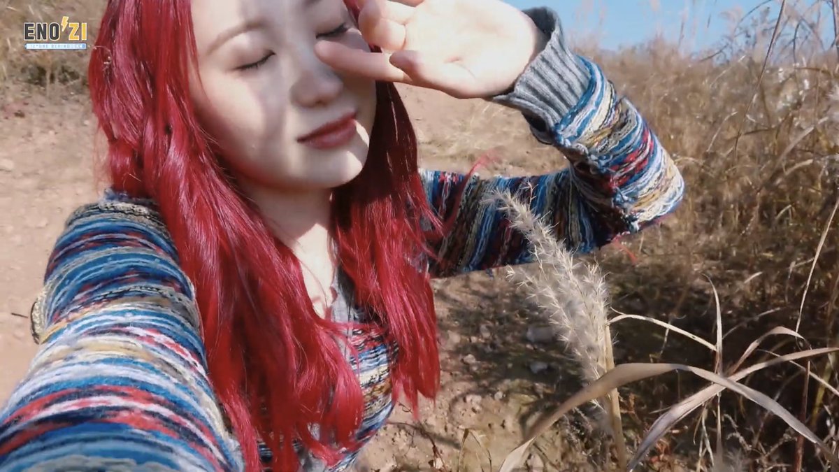 chaeyeonhourly's tweet photo. #이채연 https://t.co/44AeaZpeR7