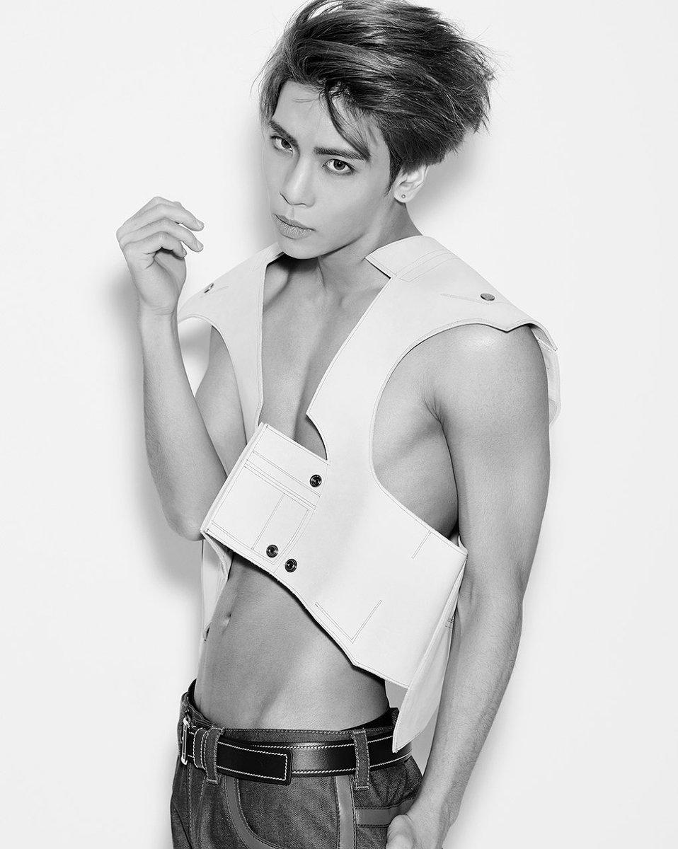 Jonghyun On This Day tweet media