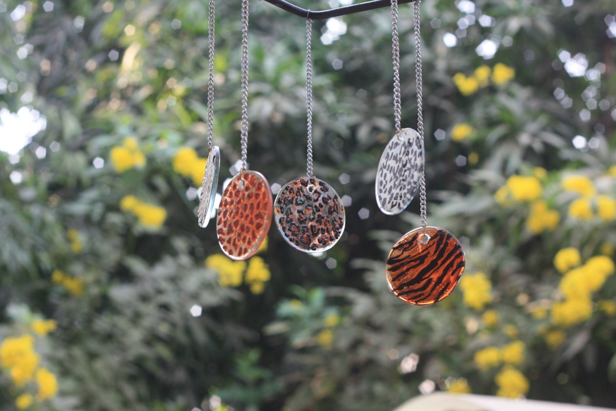 dixit_janki's tweet photo. SAFARI themed!
DM to order📩
#vyomita #VocalForLocal #chimes #gallerydecor #giftarticle #glime #gifts #onlineshopping #onlinegiftshop #HomeDecor #Safari https://t.co/voBocLBgSK