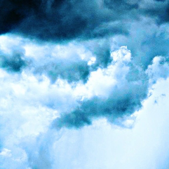 FatherBoreas's tweet image. —;
          𝘉𝘰𝘳𝘦𝘢𝘴 the 𝘕𝘰𝘳𝘵𝘩 𝘞𝘪𝘯𝘥

               ' the first child 
                   shall be a king. '

       "i 𝙘𝙤𝙣𝙩𝙖𝙞𝙣 𝑴𝑼𝑳𝑻𝑰𝑻𝑼𝑫𝑬𝑺."

      an ind. portrayal of fables' 
            WINTER WOLF.

         fables | DC | by #ᴇᴜᴄʟɪᴅ