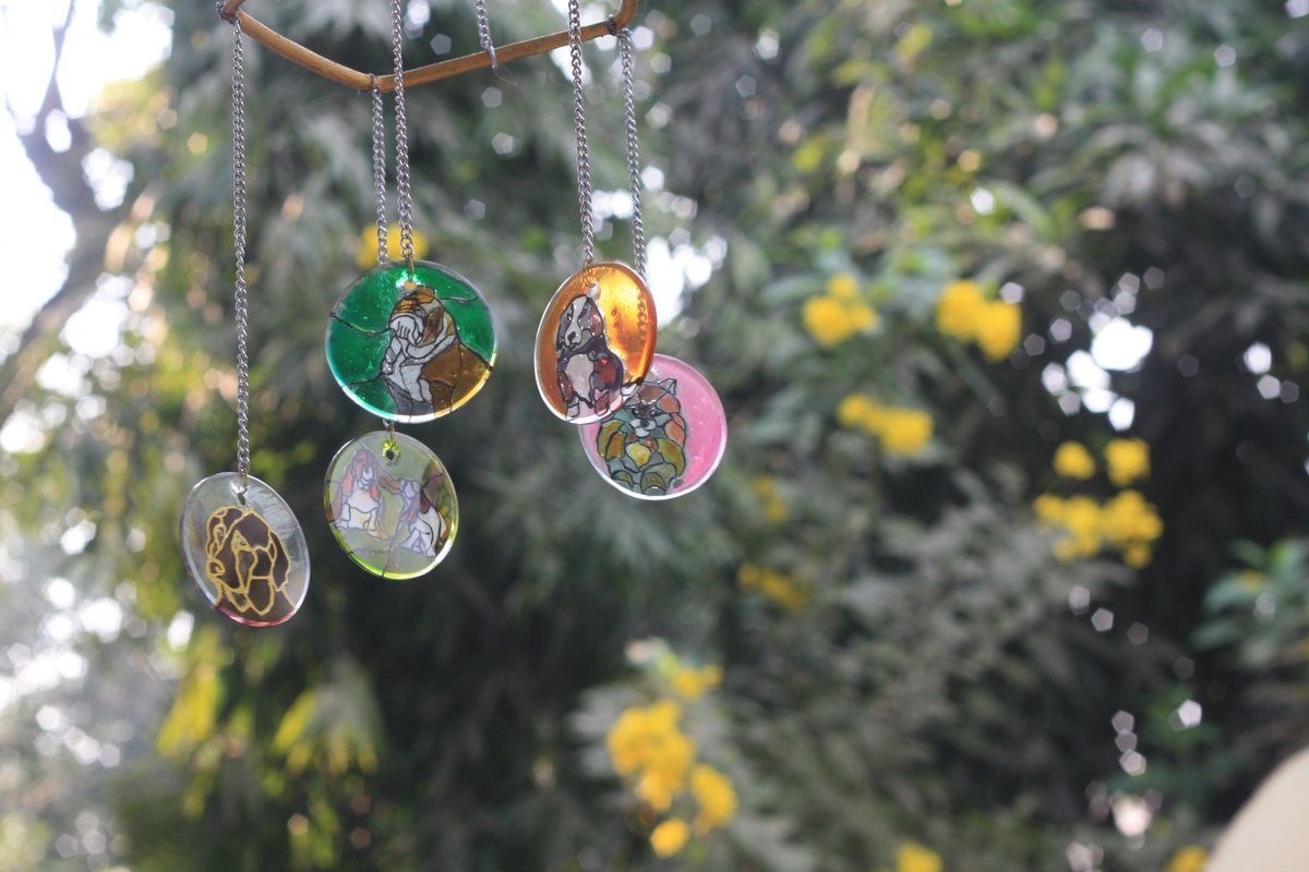 dixit_janki's tweet photo. Make you furry friend wonder how they are so up high 😅
DM to order📩
(customisation available)
#onlineshopping #onlinegiftshop #vyomita #VocalForLocal #supportsmallbusiness #Share #gallerydecor #glime #giftarticle #gifts #RETWEEET https://t.co/sj3fpIh369
