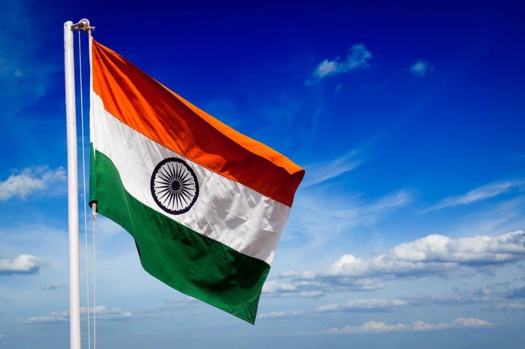 GaikwadVallari's tweet photo. Ahead of 🇮🇳 #RepublicDay2021, let's say 𝗻𝗼 to the use of #plastic flags- they are #nonbiodegradable &amp; their disposal, commensurate with dignity of the flag is a practical problem. 
Let's comply with the Flag Code of India, 2002, &amp; use paper flags instead.

#NoPlasticFlags https://t.co/SD75GTWHQT