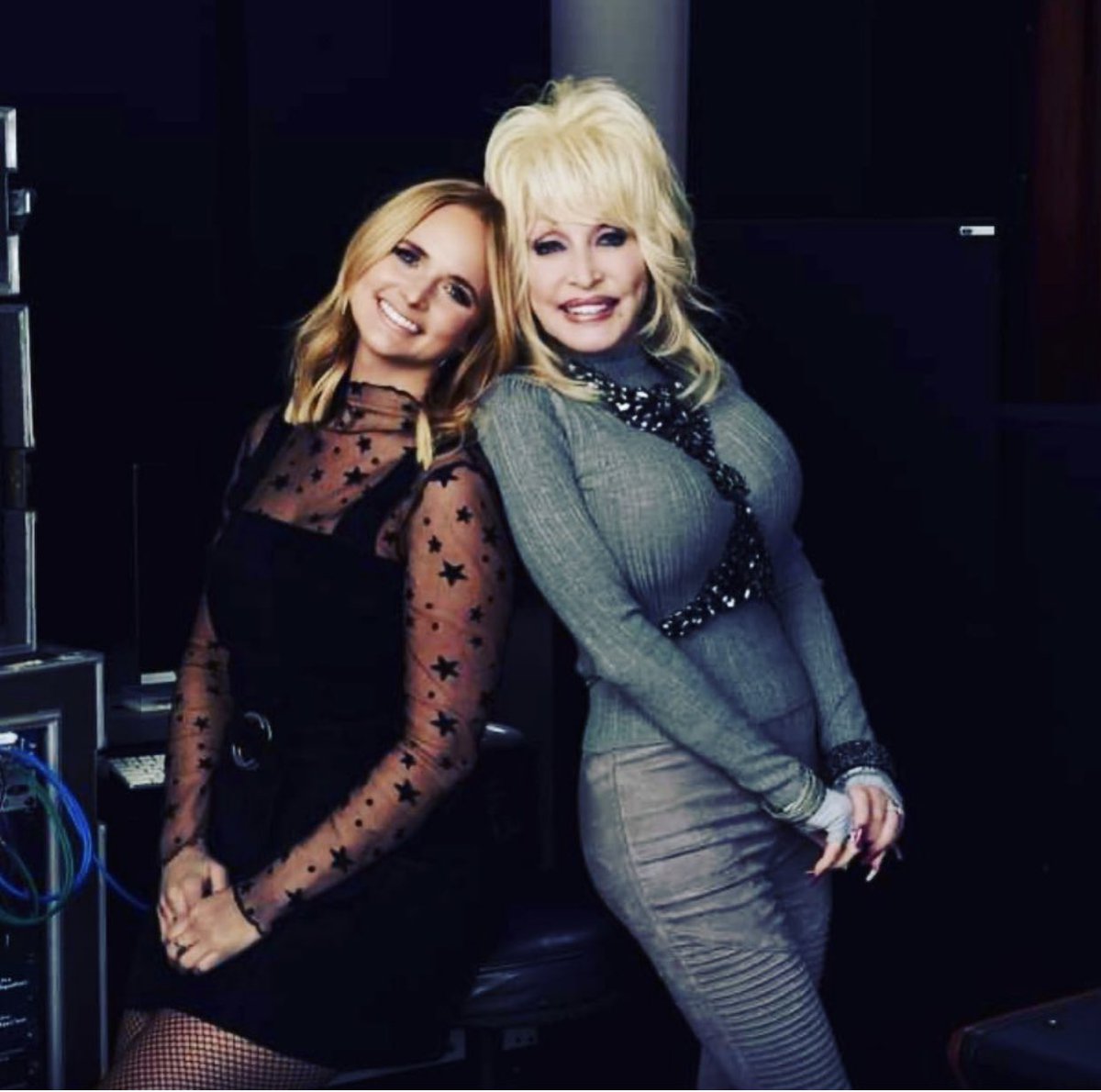 Miranda Lambert tweet media