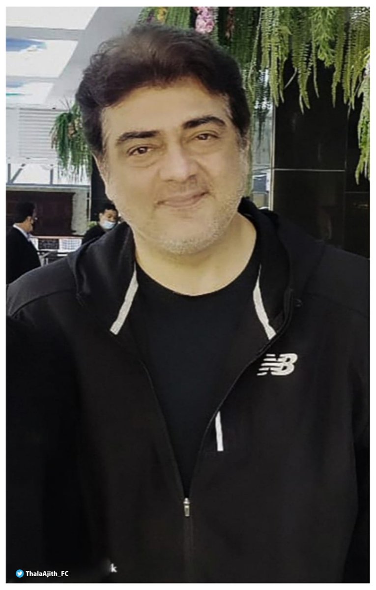 ThalaAjith_FC's tweet photo. Exclusive Pic of Super Cool THALA AJITH..😍

#Valimai https://t.co/JWSYfwYsfC