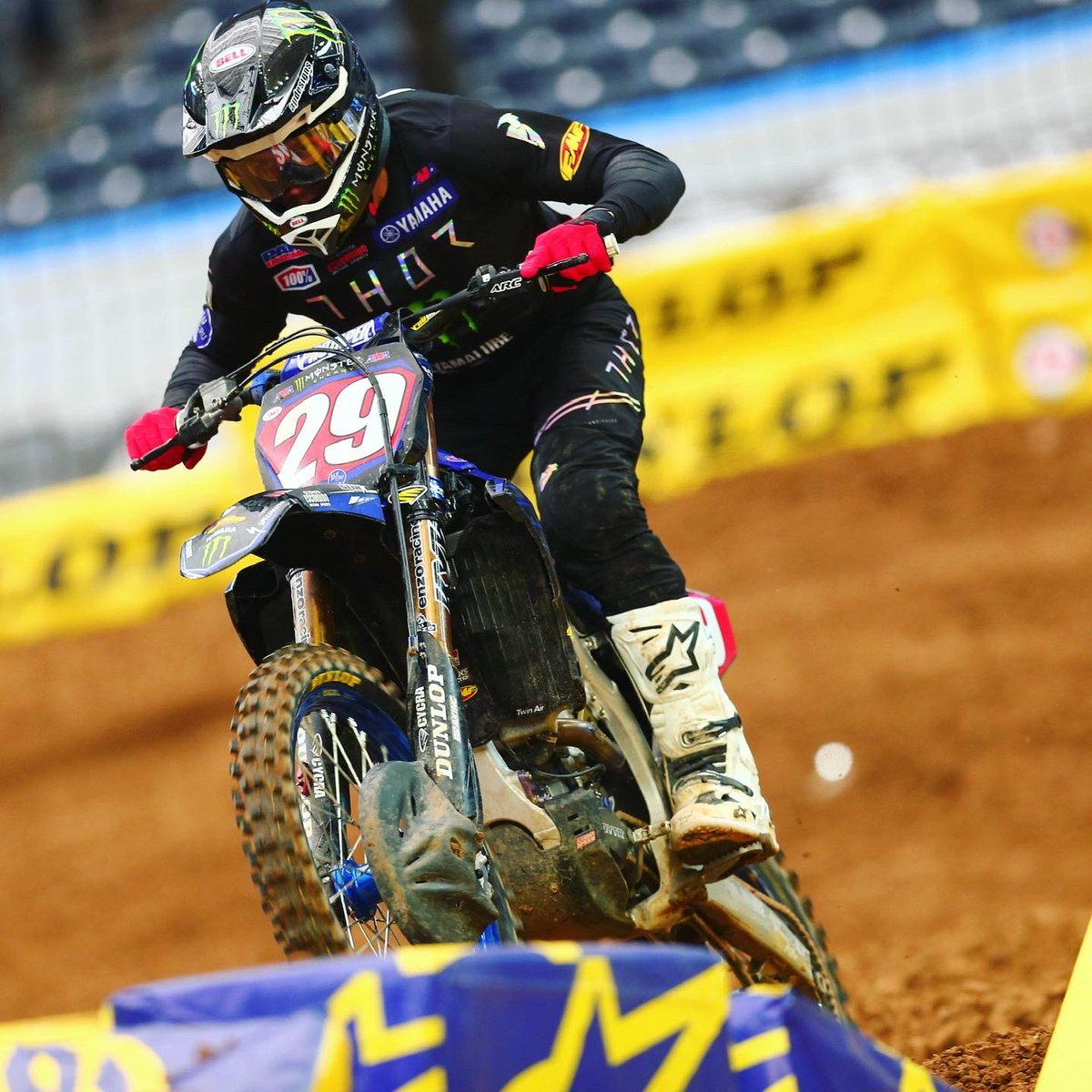 RMatvmc's tweet photo. The Jett gets it done with his first career 250 main event win 🔥🔥🏁
Swipe 👉 for the podium
📷@kardyphoto
#RMATVMC #GetReady #Supercross #DropTheGate #Houston2 #NRGstadium https://t.co/U9ovAGBMYF
