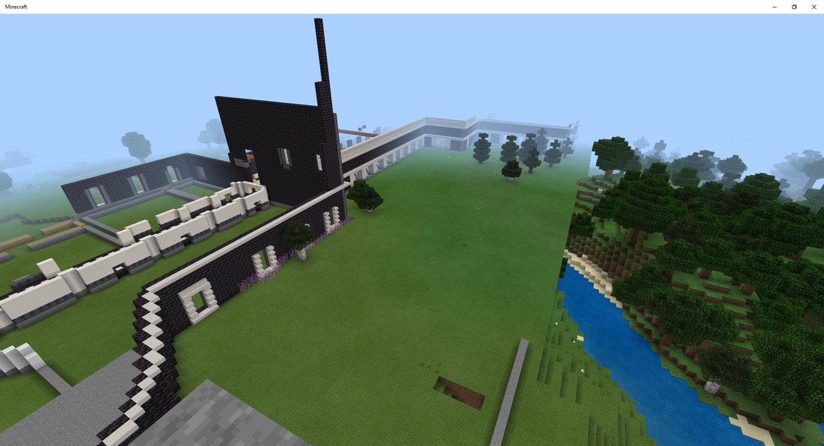 GildedRealm's tweet photo. Today On #GuardianSMP Me And @TheTansFriend02  Continued Working On A Blackstone Version Of The White House!!

Tweet By: @GuyTheGuardian https://t.co/BHtaFVvQfJ