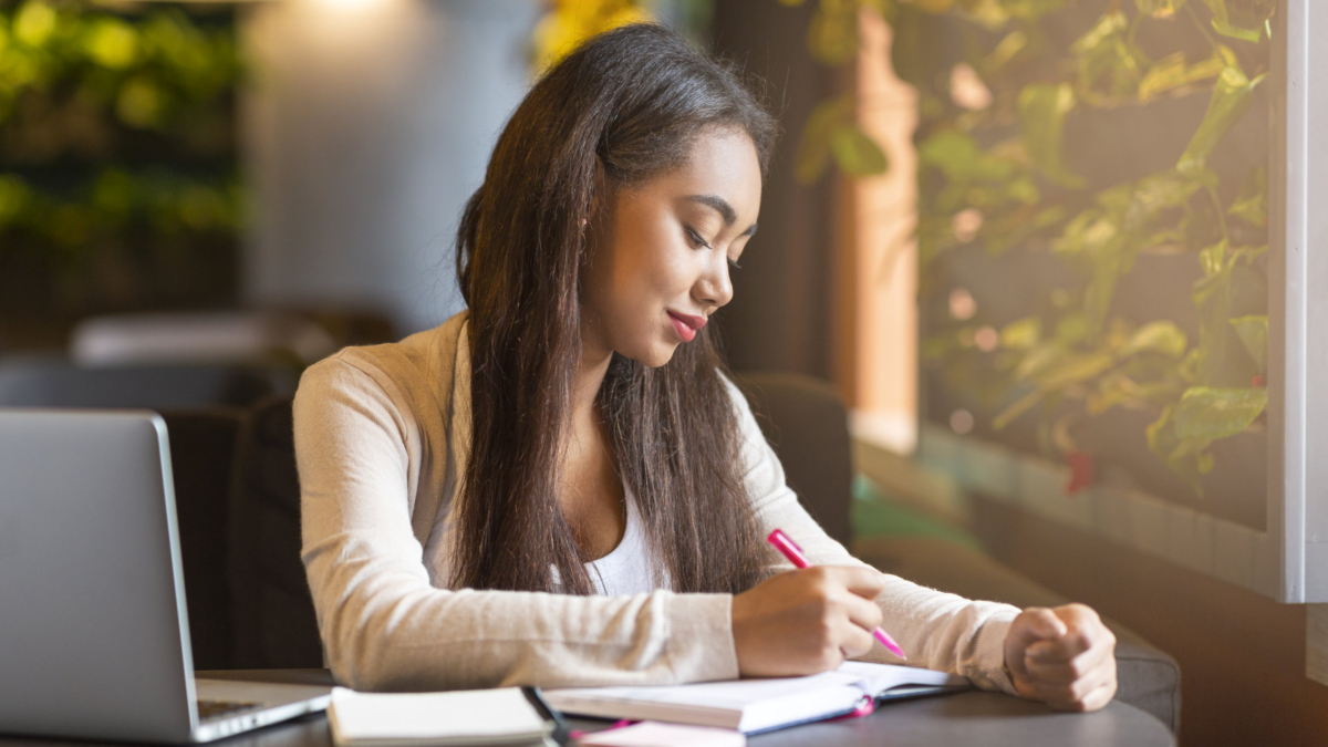bookwhip's tweet photo. Making the Most Out of Your Time

For writers, time is of the essence. Depending on your type of work that you are creating, being able to maximize the amount of time you have is something that you will need to do.

Read more: https://t.co/MX0YIRveCG

#TimeManagement #Bookwhip https://t.co/lKLCJ9UJWl