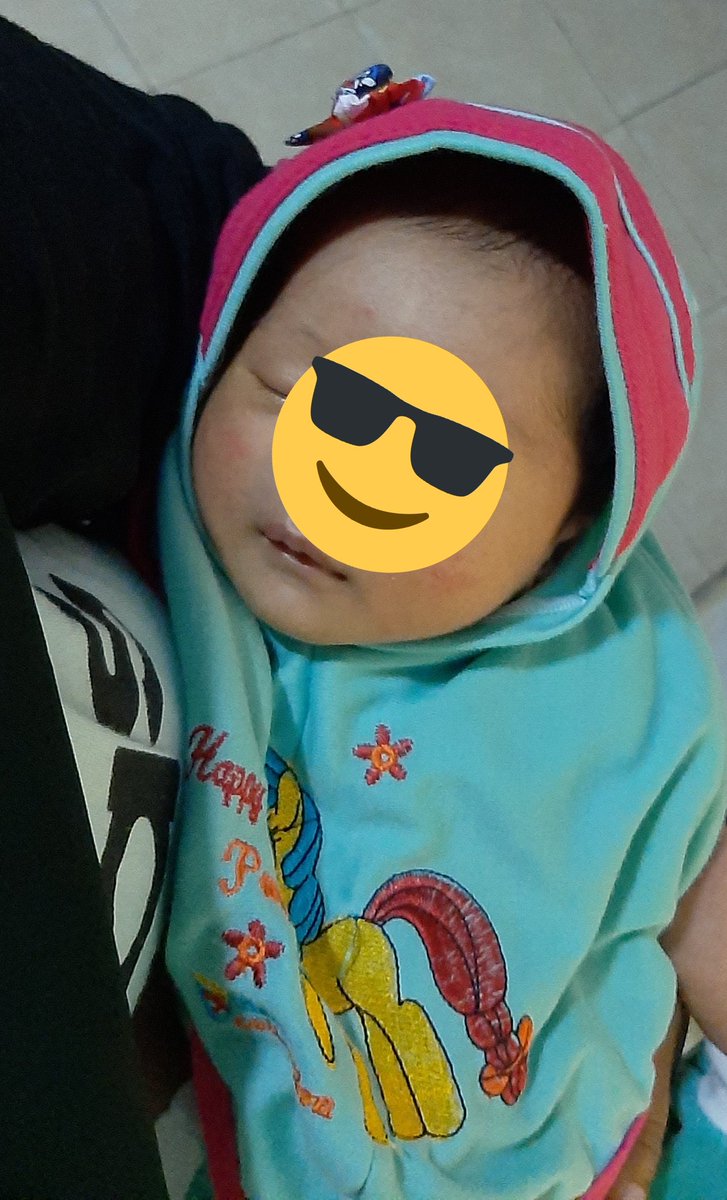 tinzy_'s tweet photo. Selalu banyak cerita d setiap harinya.. sehat2  sayaang nya ibun sayangnya yayah.. https://t.co/lwVUWvNMfj