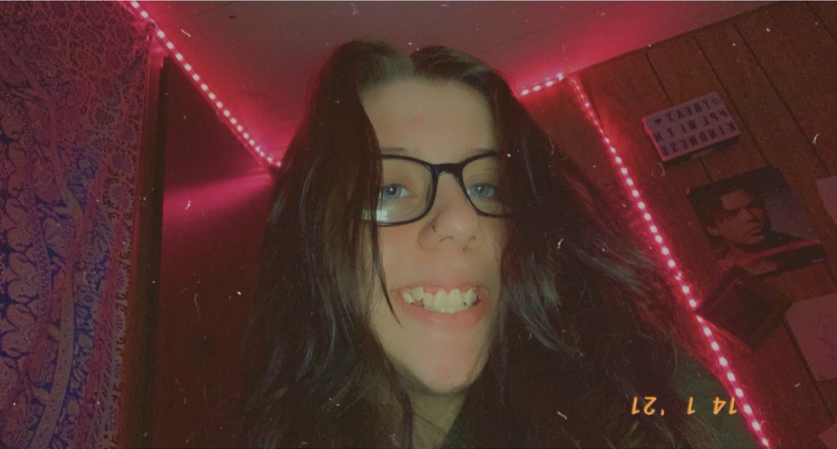 discostyless's tweet image. “shoutout to the old me” #StreamOldMe #HelloOldMe