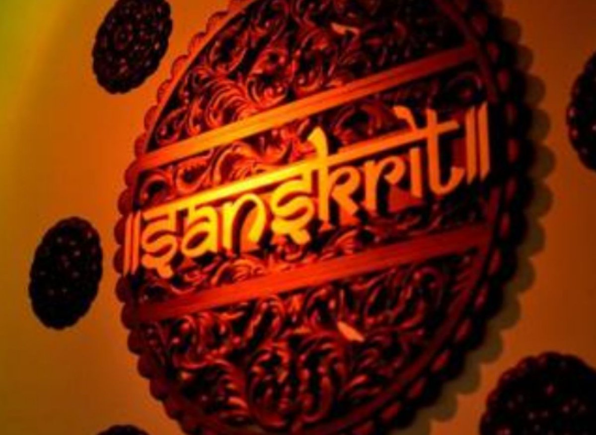 The historic epic of Scripts and  #SanskritLanguageThe history of Sanskrit language is as interesting as the history of its scripts. Today Sanskrit is written in Devanagari script but it was not always so.