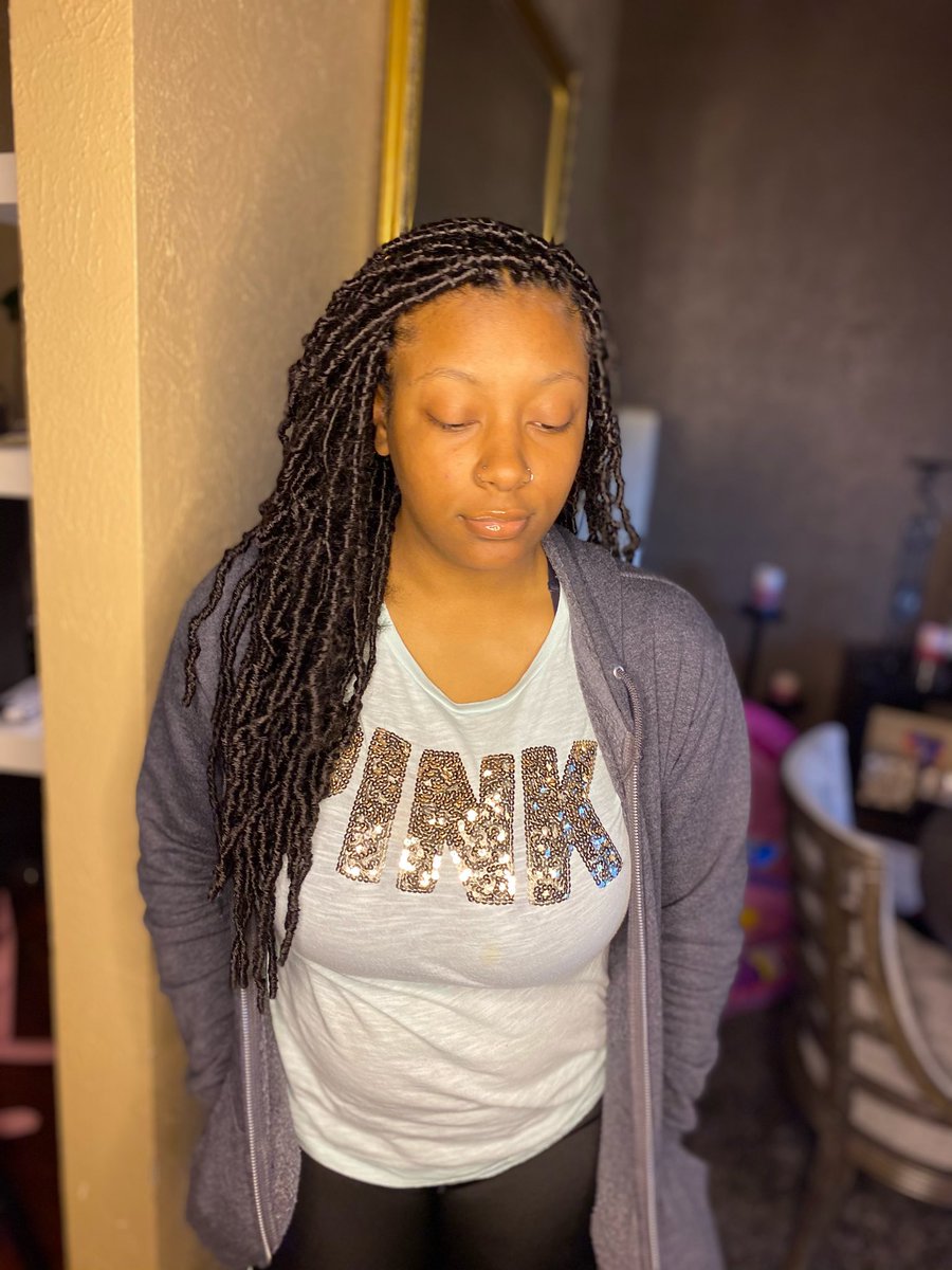 Exclusivekeni's tweet photo. Ladies I will be doing hair this Semester❤️... I will post a update when y’all can start booking... y’all can check more of my work out on my Instagram➡️ https://t.co/GBInFZOpzd #subr #subr24 #subr23 #subr22 #lsu https://t.co/pZw2jG3Ebm