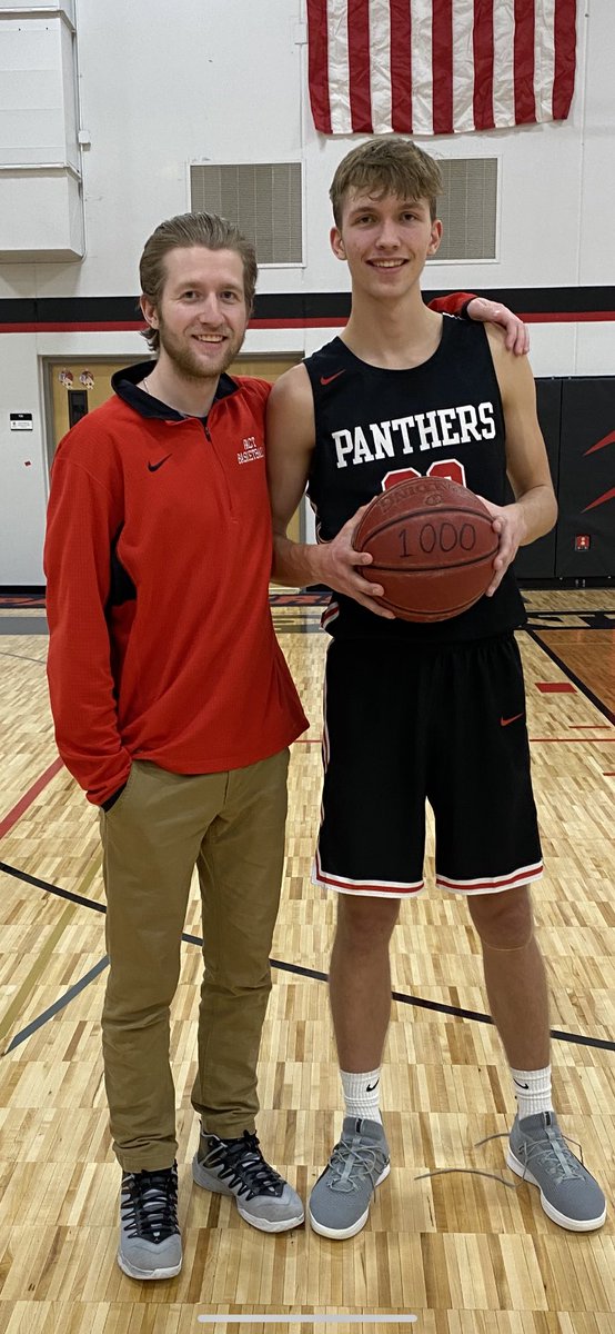 Derek Stone tweet media