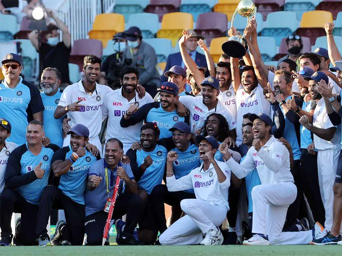 timesofindia's tweet photo. #INDvAUS #AUSvIND #GabbaTest #BorderGavaskarTrophy

How India chased down 328 to script memorable series win 🏏

Any suggestion of India hunting down 328 runs on the last day would have been treated as bluster &amp; case of misplaced optimism.

Full Story 👉 https://t.co/dCZtUMVnjw https://t.co/LtU8ulbABU