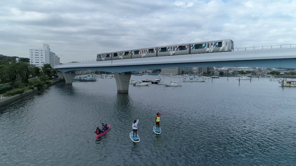 tabi_SUP's tweet photo. 神奈川県平潟湾での旅SUPは、「金沢八景」の風光明媚な景色と、SUPから眺める港町の雰囲気がたっぷり楽しめる内容です。美しい映像と心地よい音楽で心を癒しませんか？トコチャンエリアでは、毎週日曜日の朝7時30から放送。お楽しみに！

#田中律子
#SUP
#平潟湾
#金沢八景
#野島 
#神奈川
#ケーブル4K https://t.co/42mmHgwpXx