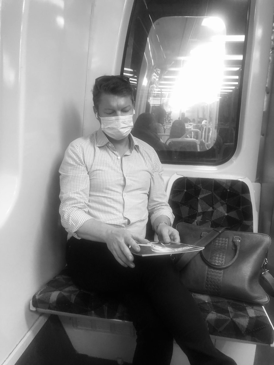 BenCarrollMP's tweet photo. Parliament station to home. Great to be back on our public transport network with more services, more frequency and more space than ever before. https://t.co/9COSRQpvme