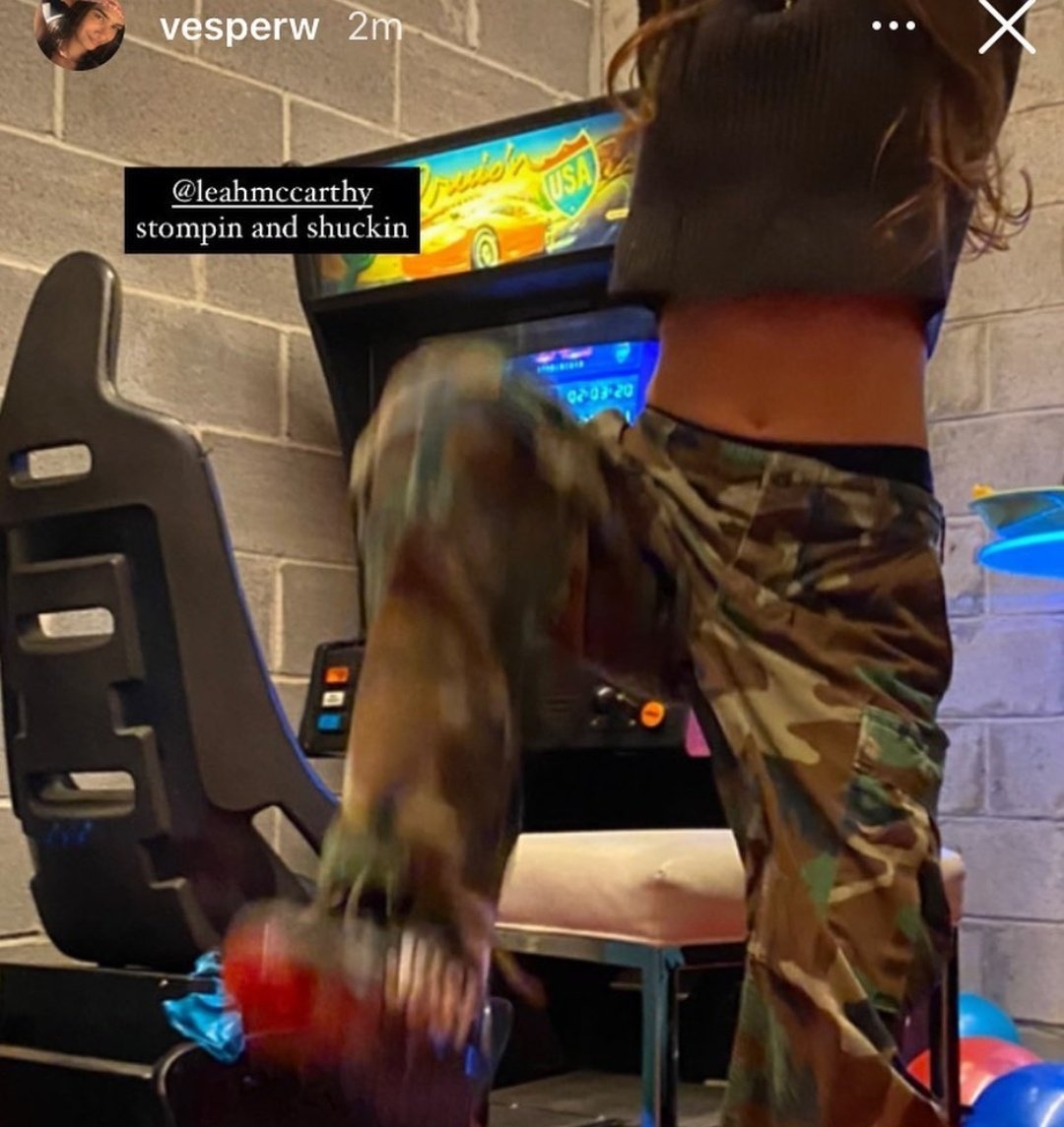 Zayn' birthday?!?!#$#### where are his friends why does it looks like a girls night??