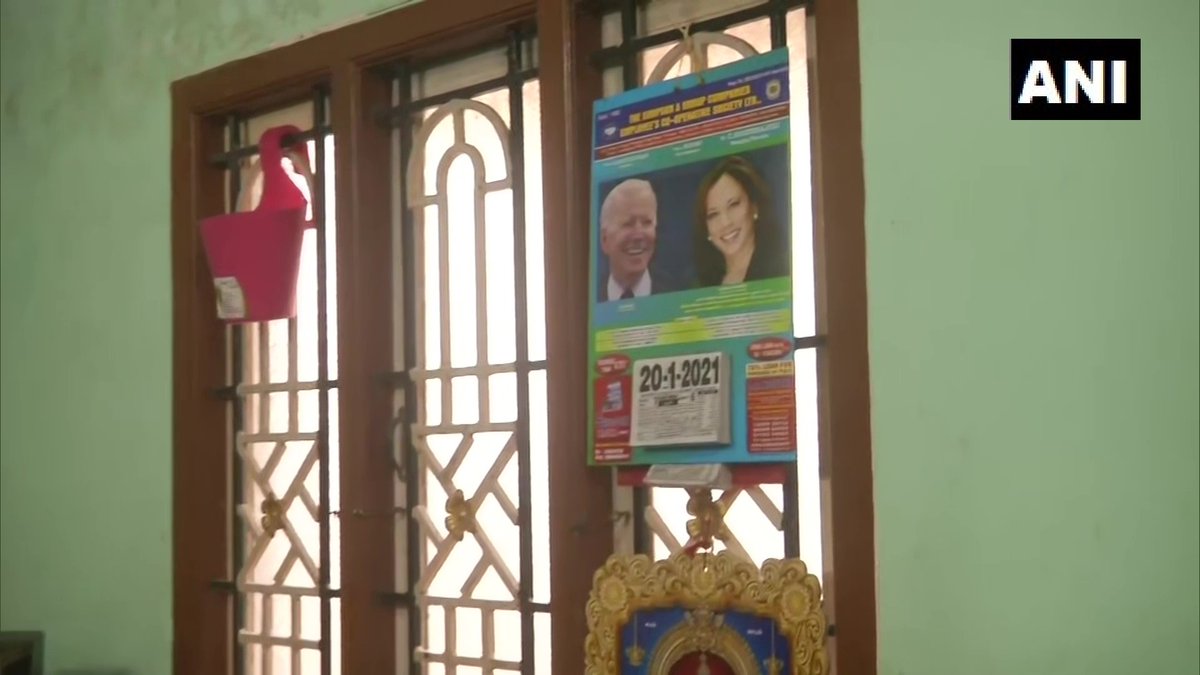 ANI's tweet photo. Tamil Nadu: People in Thulasendrapuram village put up hoardings &amp; posters of US Vice President-elect Kamala Harris at their shops &amp; homes

"We're all very excited that Kamala Harris will take oath as Vice-President of US, she inspires all the women in the village, said a local. https://t.co/sw2DXTKnxD