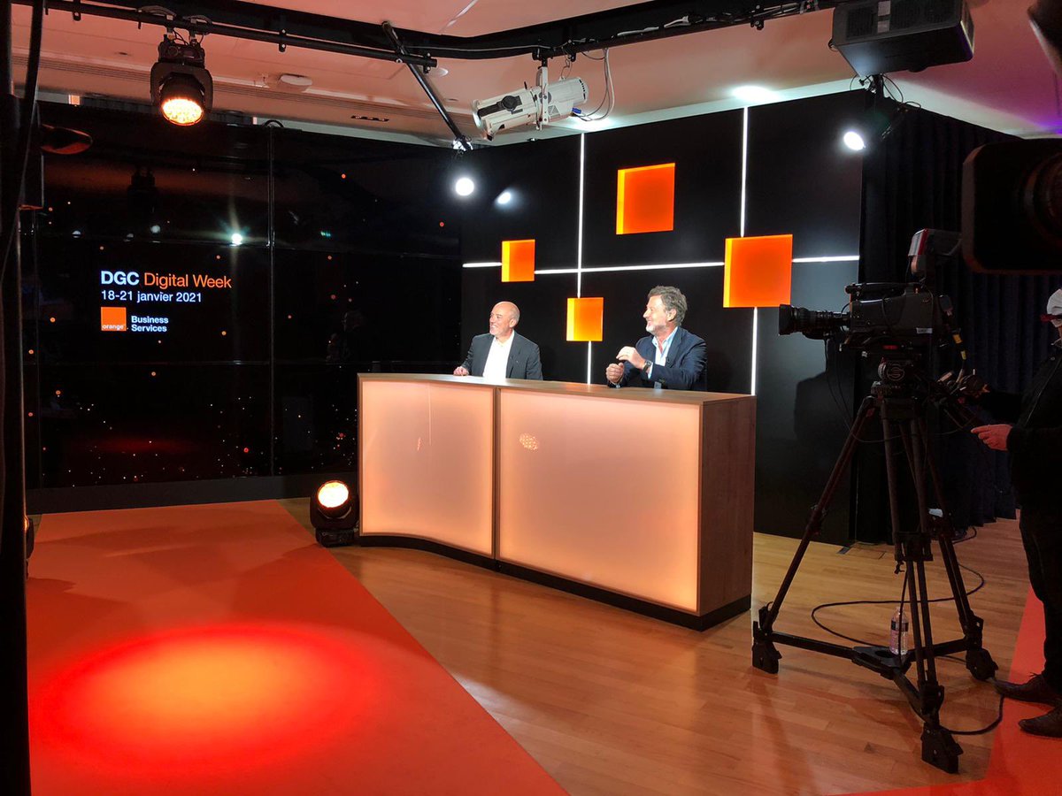 srichard's tweet photo. Dans un environnement bouleversé en profondeur, les entreprises doivent se réinventer pour se projeter dans l’avenir ! Un immense merci à S. Bazin, PDG du Groupe @Accor, d’être venu à la #DGCDigitalWeek partager son optimisme et échanger sur ces immenses défis ! @NadineFoulonBel https://t.co/ilHGqgzQXS