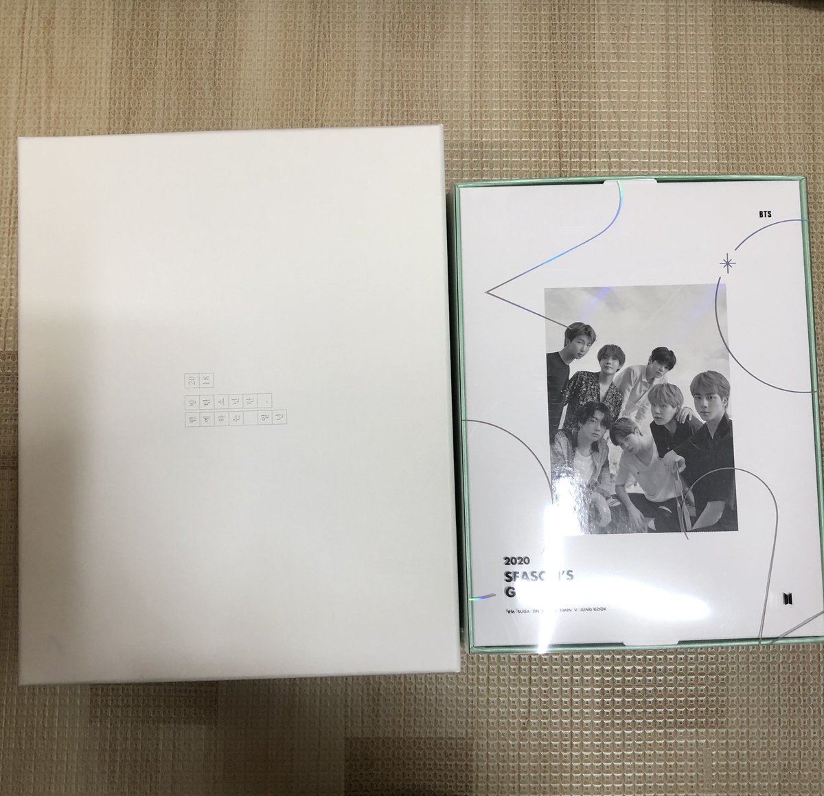 moon_light_124's tweet photo. 방탄소년단 2018 시그 풀셋
2020 시그 렌티큘러 남준,풀셋
각각 3.0에 양도합니당
쿨거시 에눌 가능

ㅅㅊㅇ) 방탄 굿즈 방탄소년단 BTS 디비디 DVD 매직샵 윙파 럽셀 윙즈 스픽 맵솔 메모리즈 썸패 시그 웸블리 머스터 콘서트 팬미팅 포카 프포 피켓 남준 석진 윤기 호석 지민 태형 정국 https://t.co/meHzCijhZB
