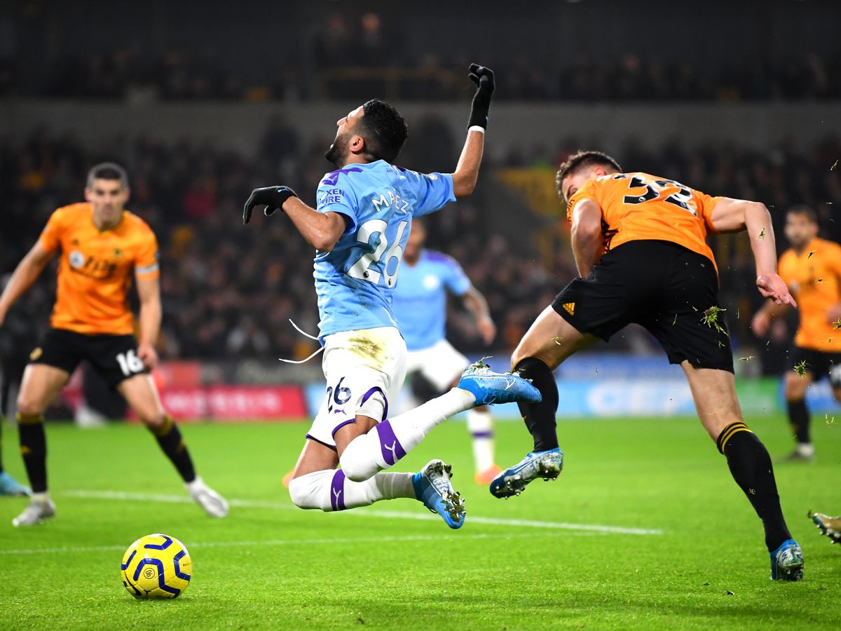 2. Mahrez has slight contact goes down and gets given yet when adama did the same we were told there's not enough contact what's the difference?